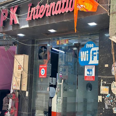Hotel Pk International Near By New Delhi Station I Couple Friendly Exterior photo