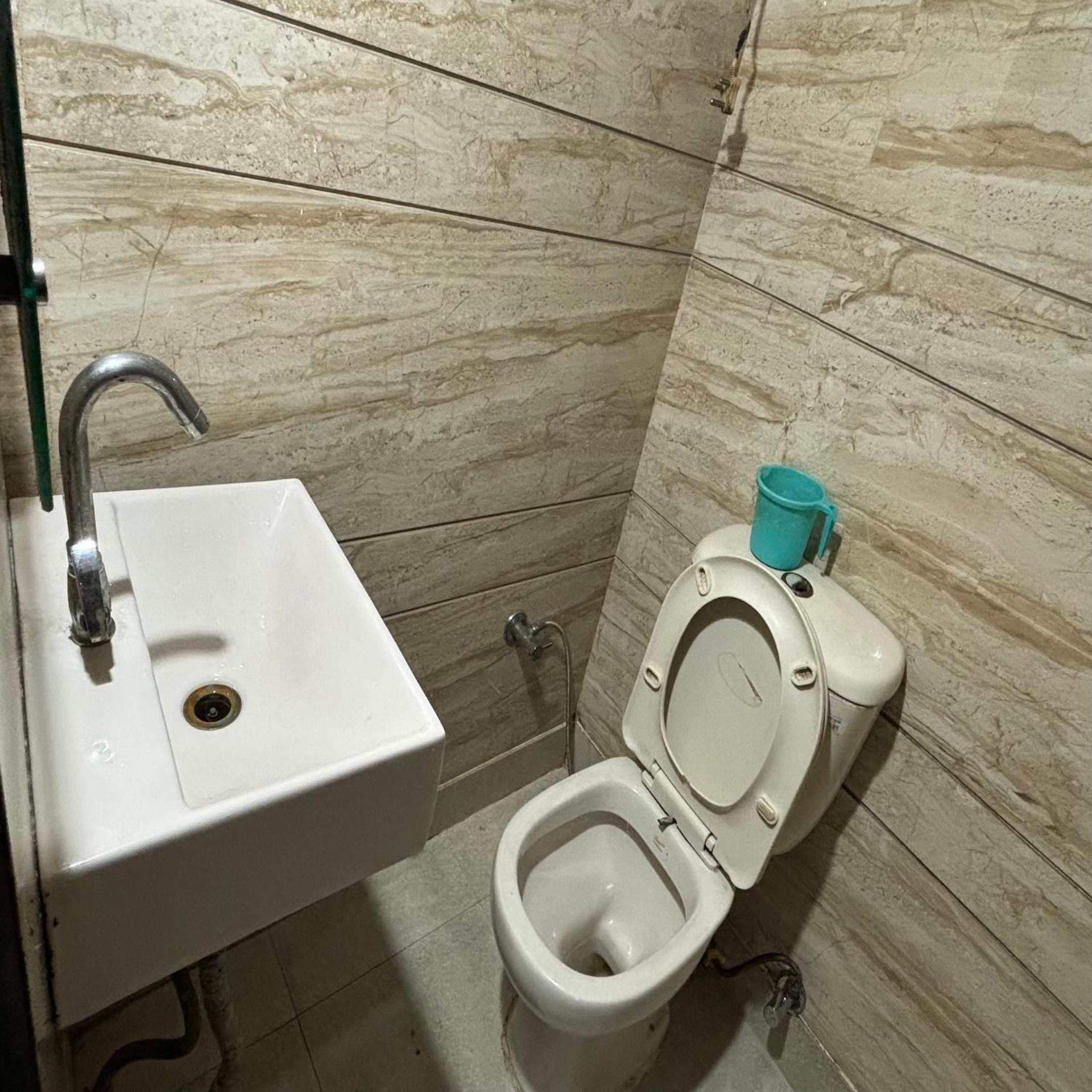 Hotel Pk International Near By New Delhi Station I Couple Friendly Room photo